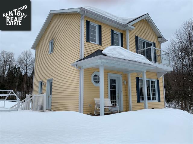 Property 3720 Ch. Du Lac-Sept-Iles main img