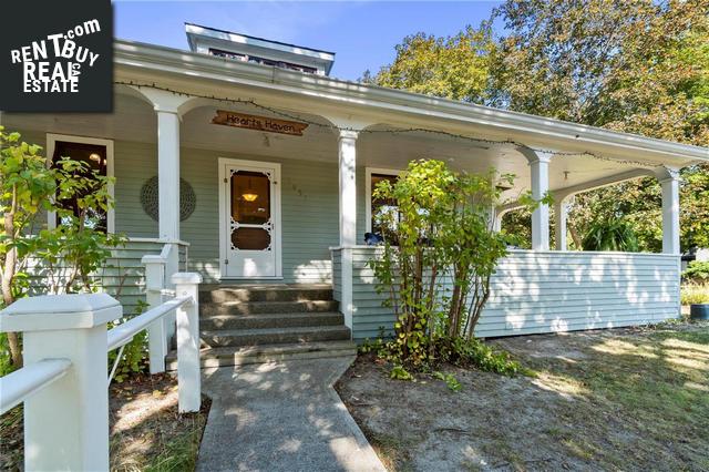 Property 1651 2nd Avenue main img