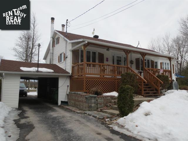 Property 260 Rue Champlain main img