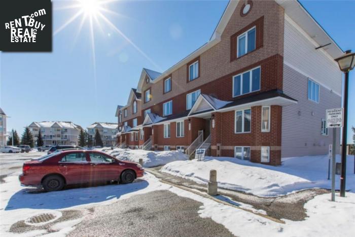 Property 2260 Bois Vert Place main img