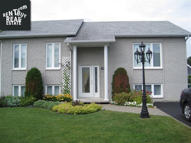 Property 1485 Rue Vigneault main img