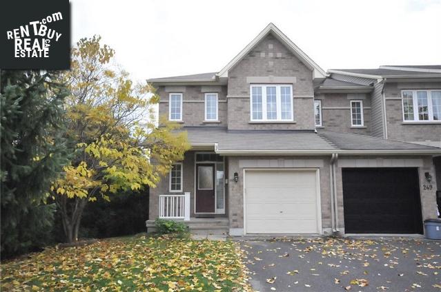Property 247 Saddlesmith Circle main img