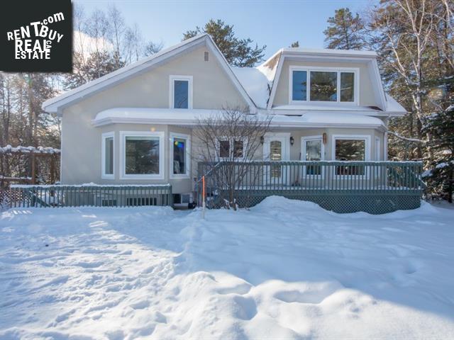 Property 330 Rue Des Chalets main img
