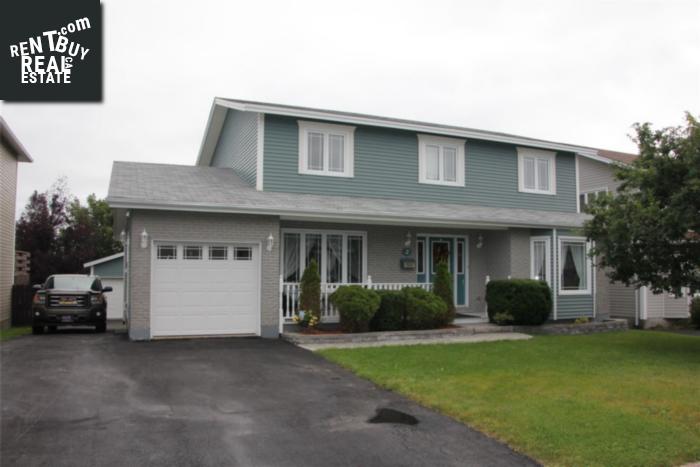 Property 2 Rideau Place main img