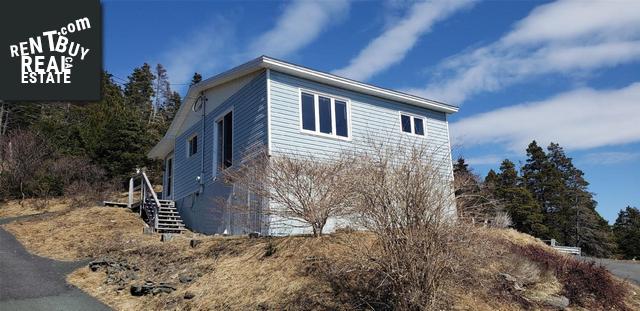 Property 8 Clarkes Hill Road main img