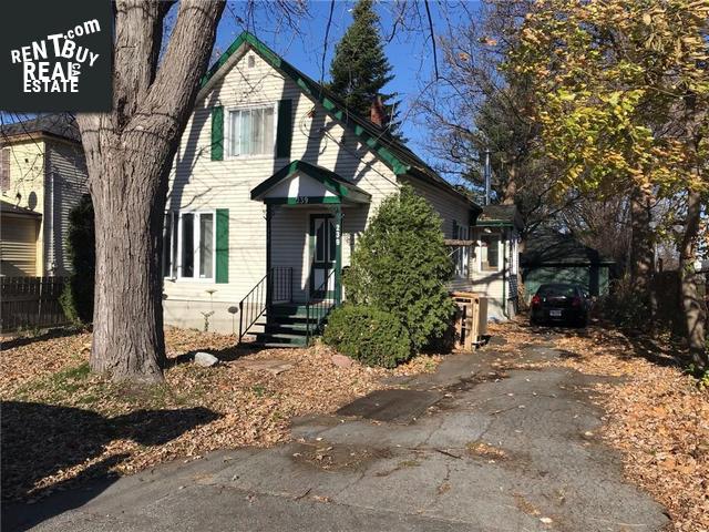 Property 239 Eighth Street E main img