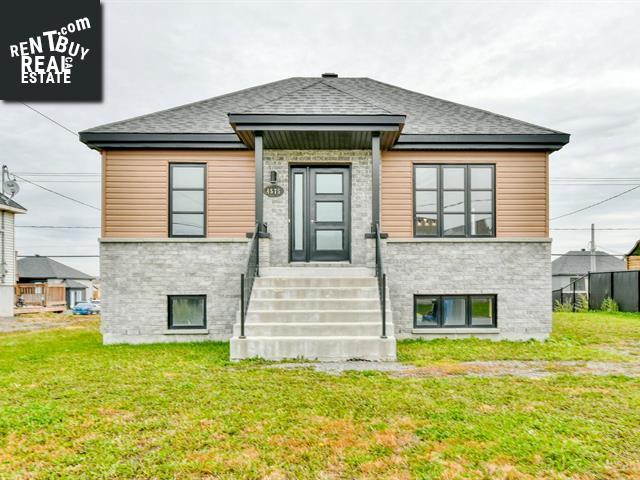 Property 4575 Rue Edgar-Nepveu main img