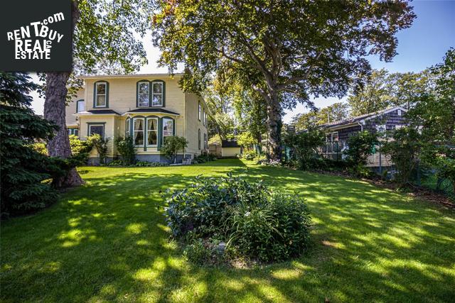 Property 8 Riverview Avenue main img