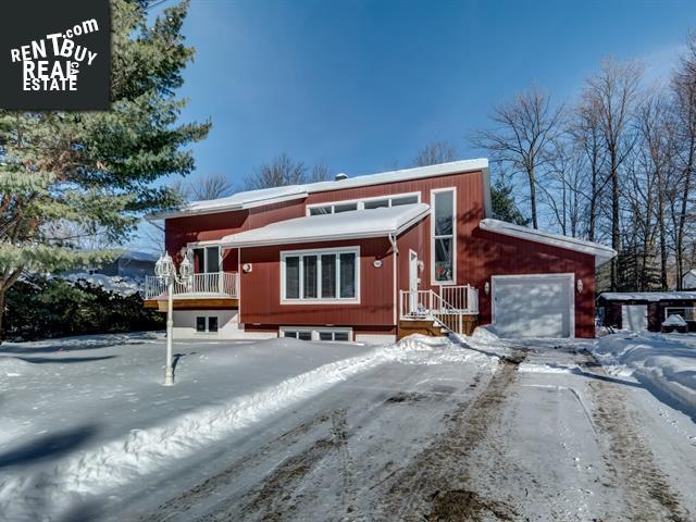 Property 1883 Rue Maple main img