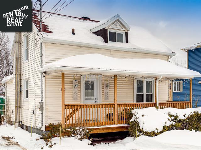 Property 1253 Rue Principale main img