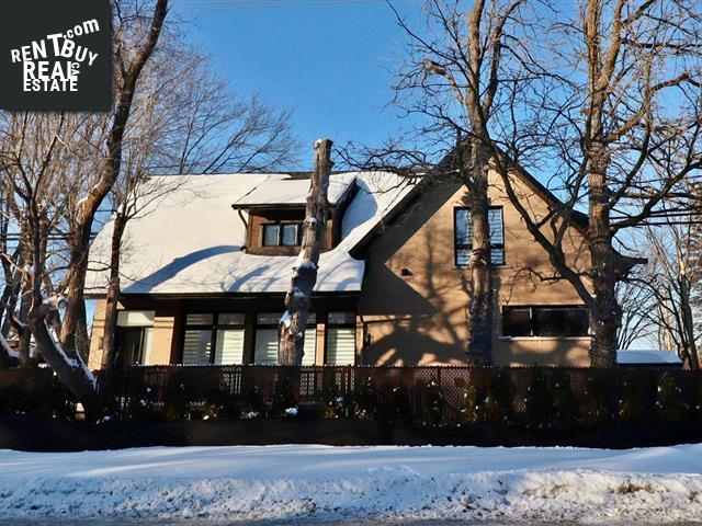 Property 235 Boul. Simard main img