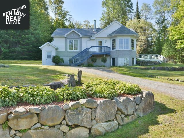 Property 81 Crois. De La Digue main img