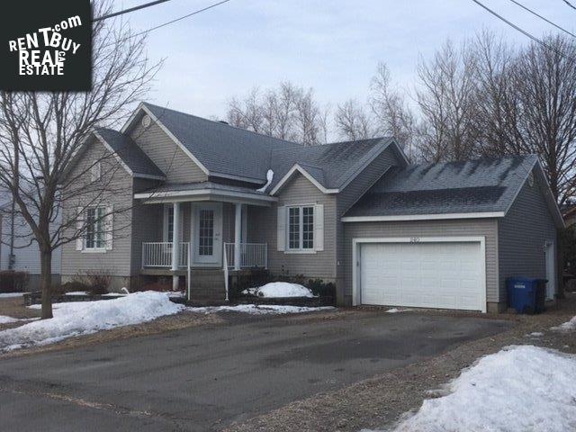 Property 240 Rue Du Lac main img