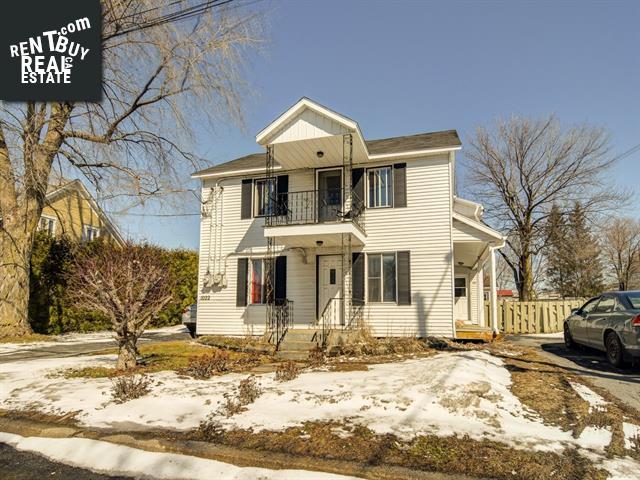 Property 1020-1022 2e Rue main img