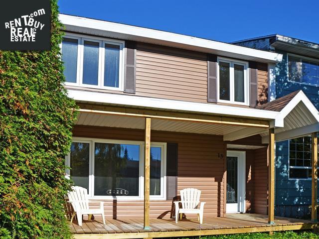 Property 13 4e Rue main img