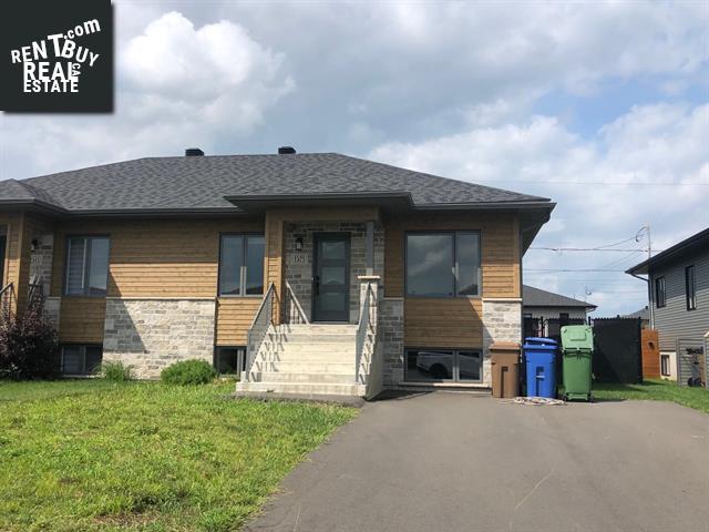 Property 1521 Rue Stevens main img