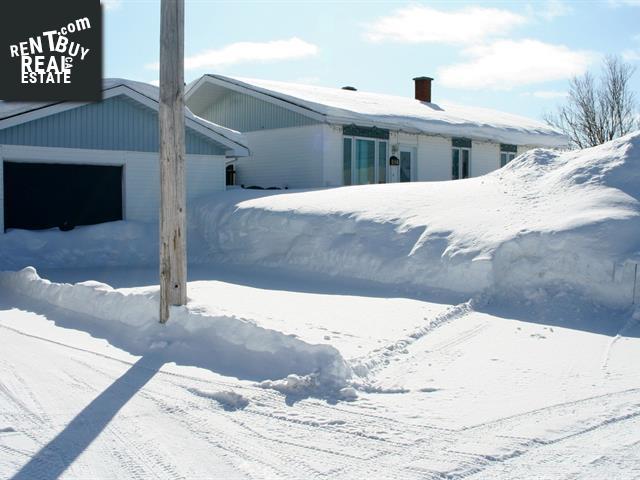 Property 802 Rue Laflamme main img