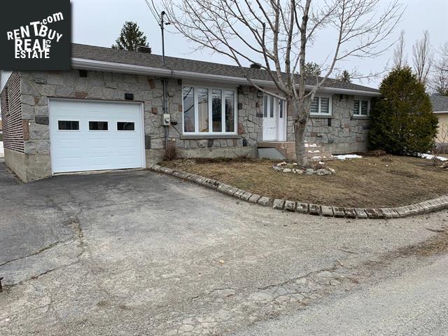 Property 4 Rue Roussel main img