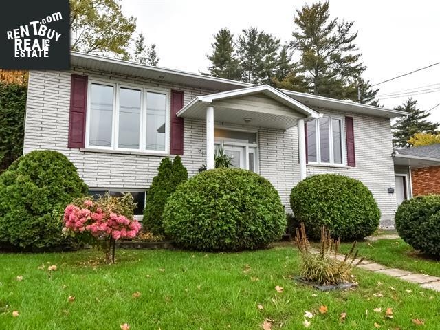 Property 500-500a Rue Ouimet main img