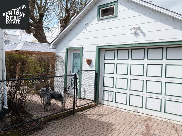 Property 340 Rue Notre-Dame img1