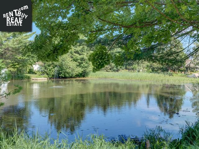 Property 722 Av. Corriveau main img