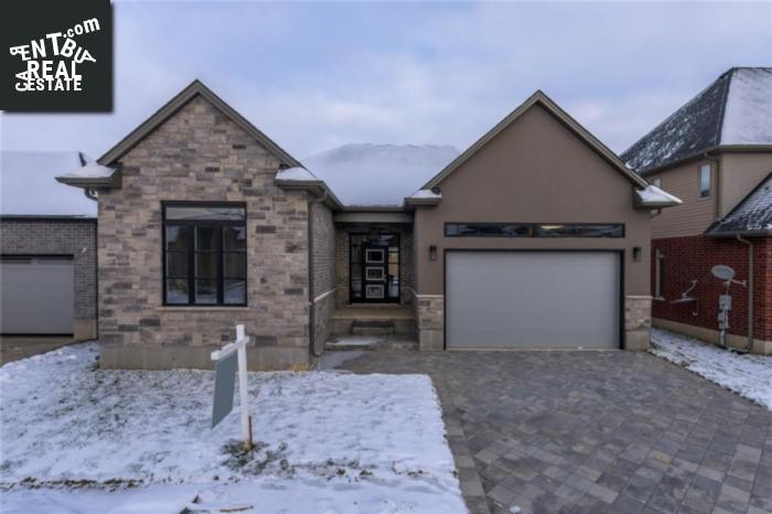 Property 770 Hickoryridge Common main img
