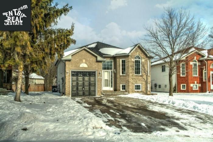 Property 201 Dyer Drive main img
