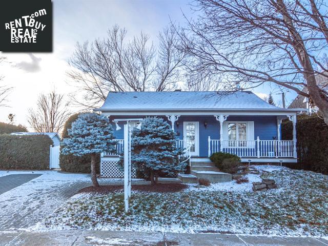 Property 892 Rue Bernard-Pilon main img