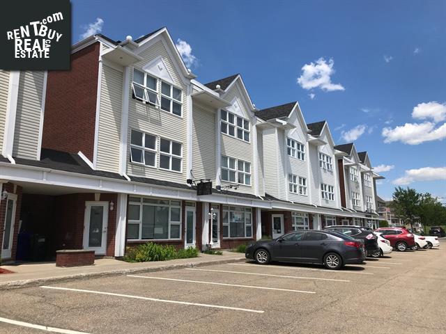 Property 161-163 Rue Jean-Juneau main img