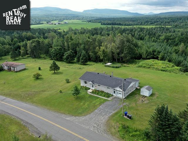 Property 260 Ch. De Baldwin-Mills-Stanhope main img