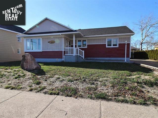 Property 409 Av. Evangeline main img