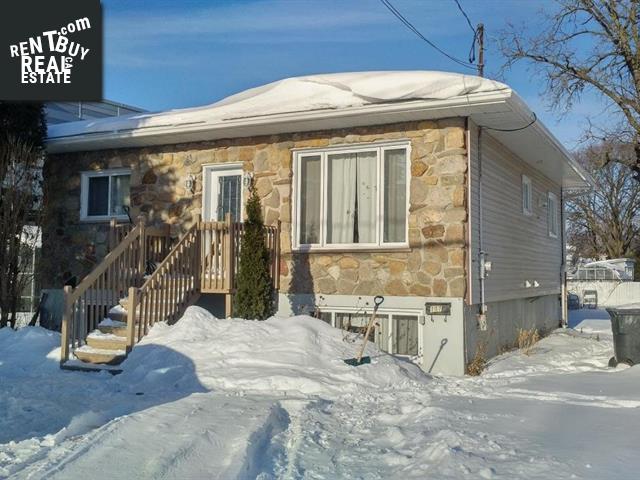 Property 111 Boul. Perrot main img
