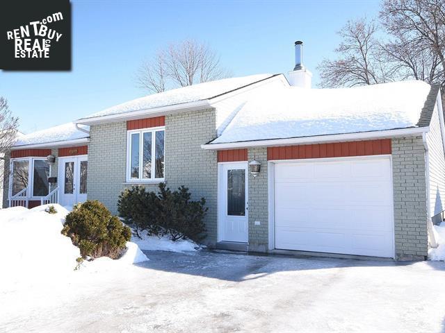 Property 2304 Rue Beaumont main img