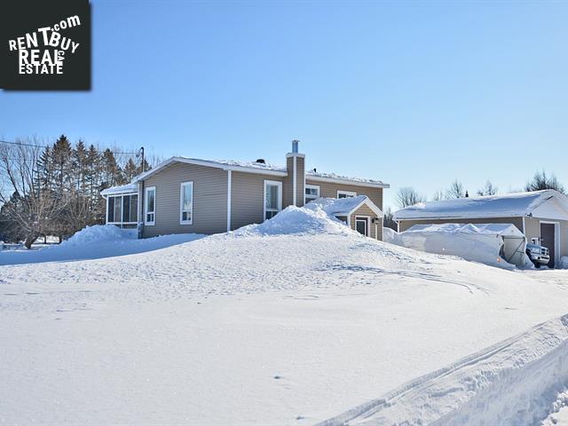 Property 85 Rg Bois-Joly main img