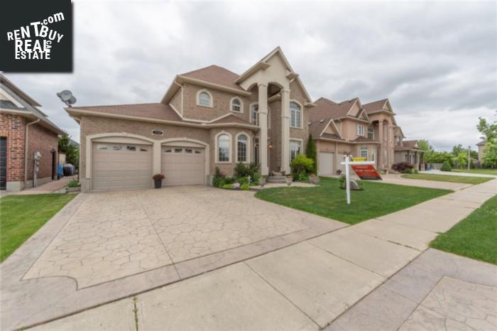 Property 358 South Carriage Way main img