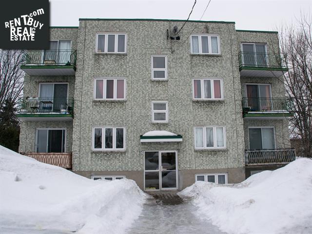 Property #2-80 Rue Vaudry main img