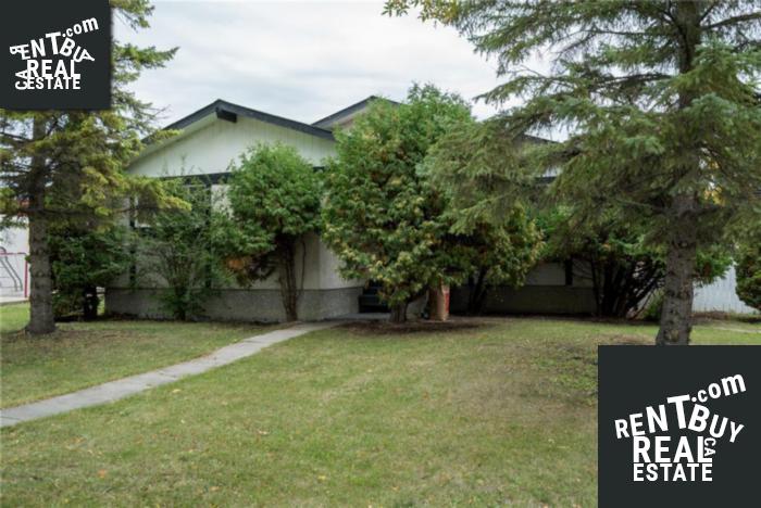 Property 39 Stacey Bay main img
