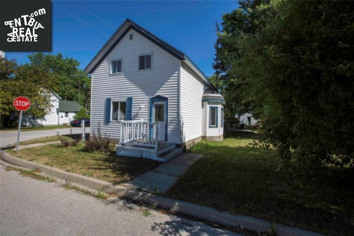 Property 2360 Boswell Street main img
