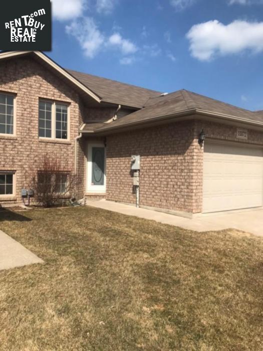 Property 11872 Boulder Crescent main img