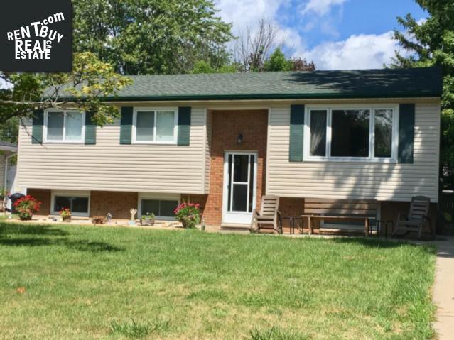Property 457 Parkdale Crescent main img