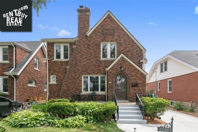 Property 2053 Loraine Avenue main img