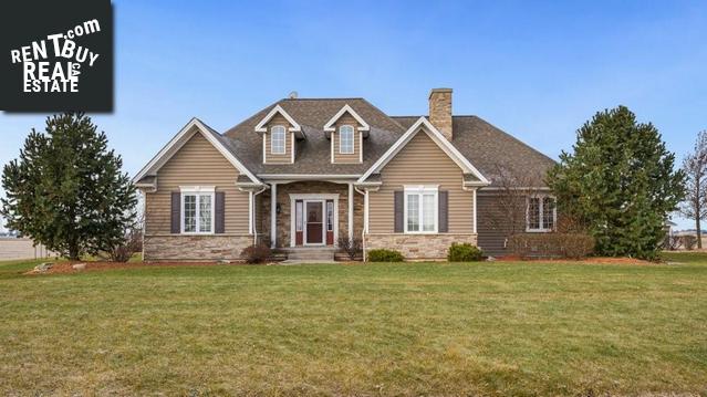 Property 1553 Lakeshore Rd 123 main img