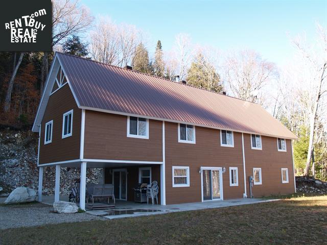 Property 3741 Route Du Lac-Clair main img