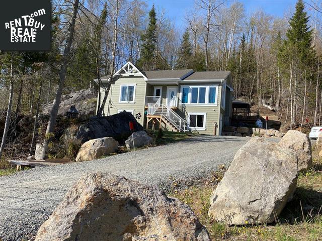 Property 1299 Rue Des Souchets main img