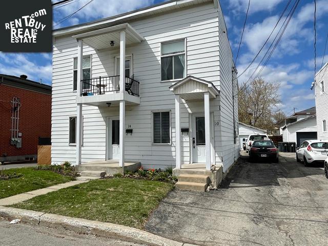 Property 14-16 Rue Viau main img