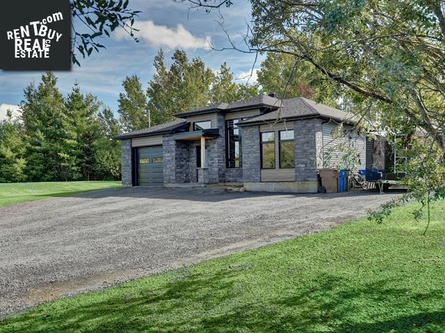 Property 201 Rue Robert main img