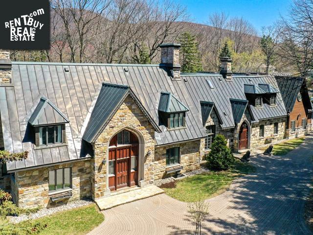 Property 800 Rue Du Chateau main img