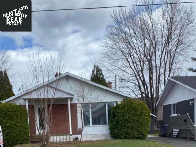 Property 865 Av. Parizeau main img
