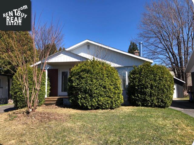 Property 865 Av. Parizeau img1