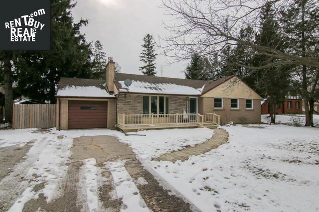 Property 2065 Lakeshore Road main img